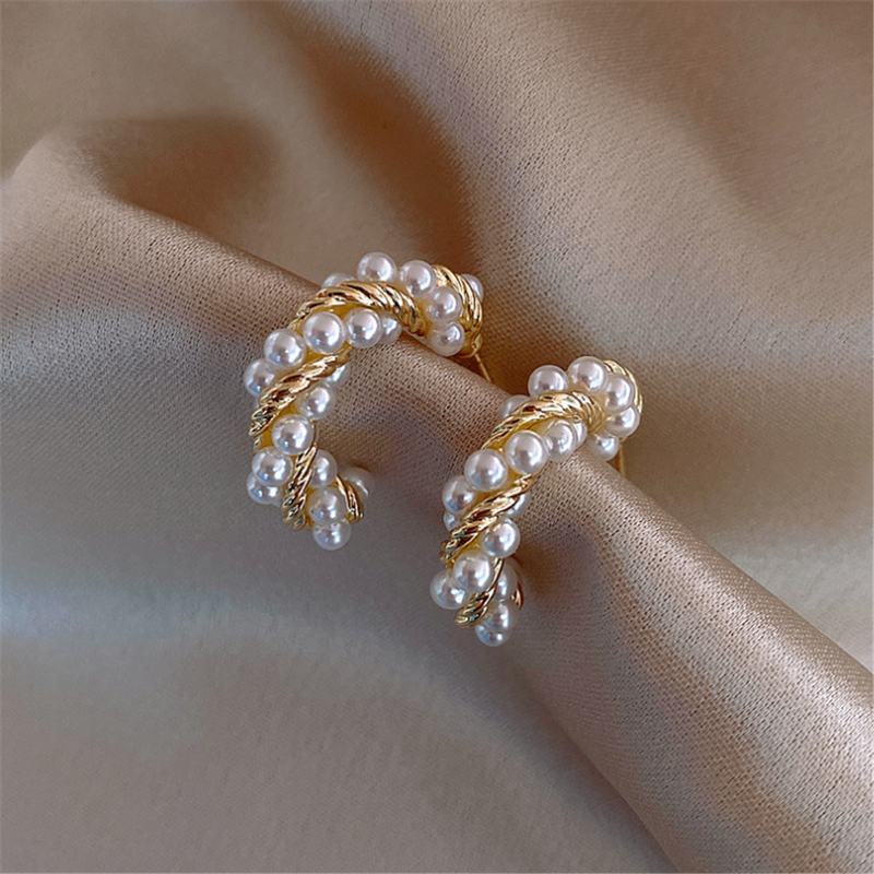 Minimalist Pearl Beaded Hoops Earrings