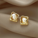 Vintage Pearl Gold Plated Studs Earrings