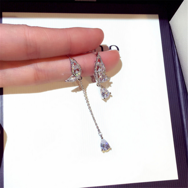 Rhinestones Crystal Pearl Beads Statement Earrings