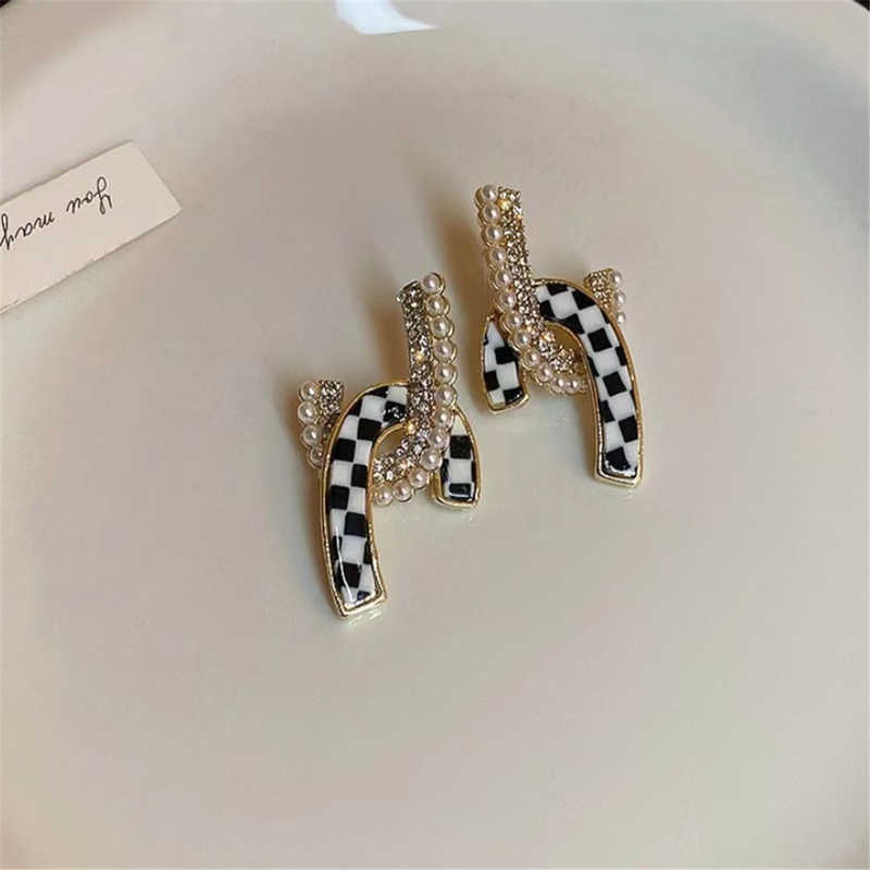 Cubic Zirconia Pearl Checkerboard Studs Earrings