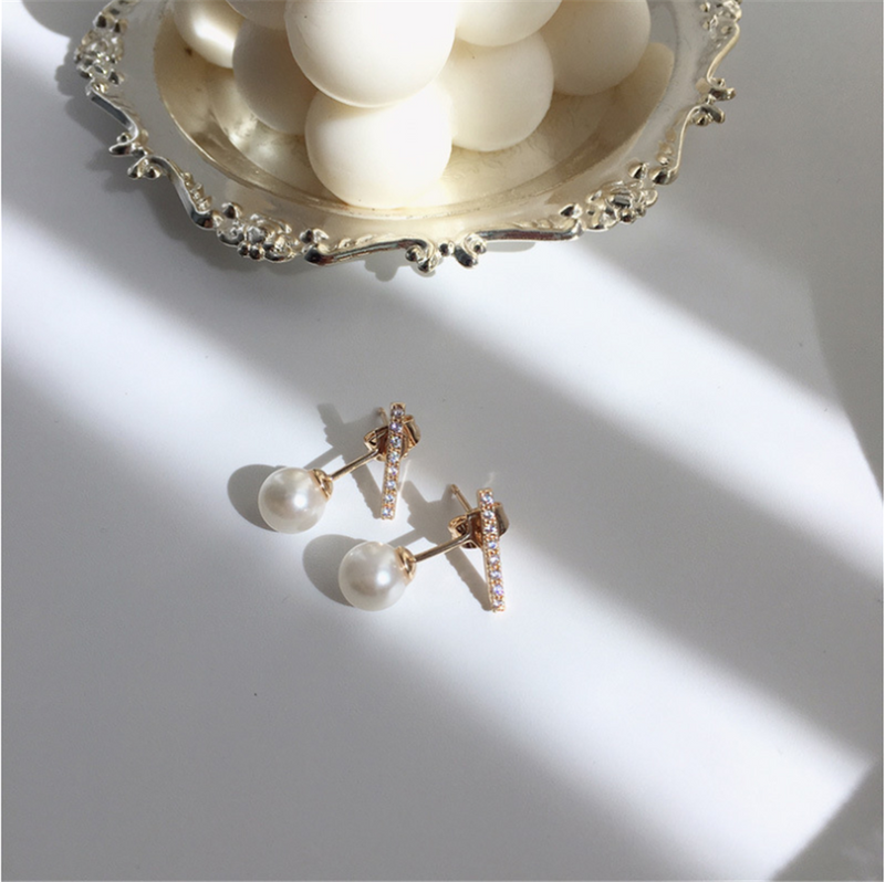 Minimalist Bar Pearl Earrings