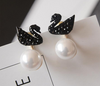 Minimalist Black Swan Rhinestones Crystal Pearl Earrings