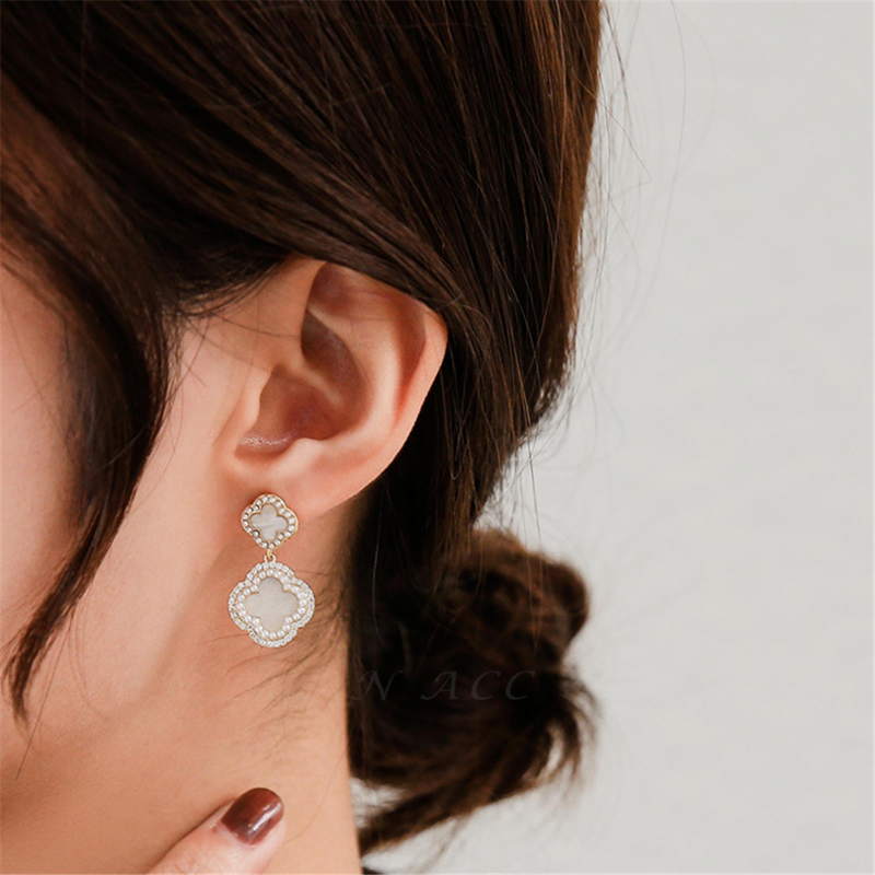 Minimalist Pearl Floral Dangle Earrings